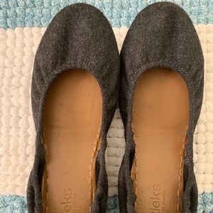 Greystone Tieks